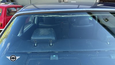 Lot 262 - 1988 MERCEDES 420 SEL AUTO