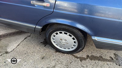 Lot 262 - 1988 MERCEDES 420 SEL AUTO