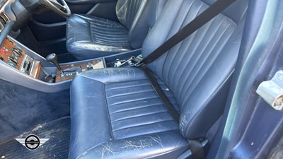 Lot 262 - 1988 MERCEDES 420 SEL AUTO