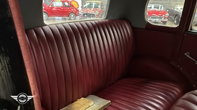 Lot 420 - 1938 MORRIS