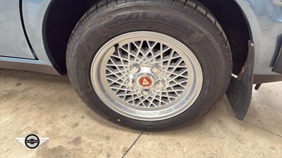 Lot 280 - 1985 ROVER 3500 VANDEN PLAS EFI AUTO