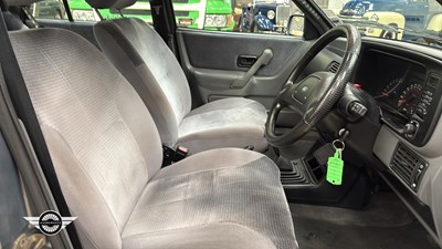 Lot 282 - 1988 FORD ORION GHIA I