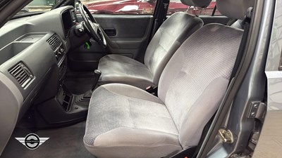 Lot 282 - 1988 FORD ORION GHIA I