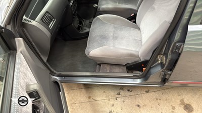 Lot 282 - 1988 FORD ORION GHIA I