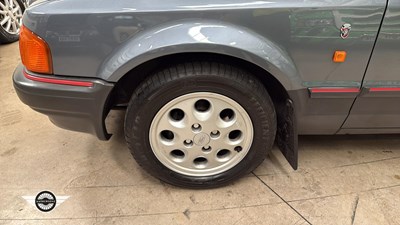 Lot 282 - 1988 FORD ORION GHIA I