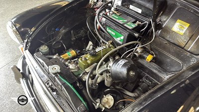 Lot 296 - 1955 MORRIS MINOR