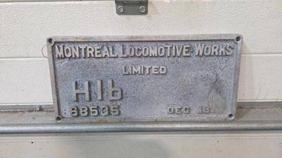 Lot 861 - CAST LOCO PLATE 16" x 8"