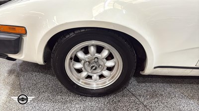 Lot 314 - 1982 TRIUMPH TR7 V8 CONVERTIBLE