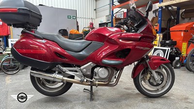 Lot 462 - 1999 HONDA NT650V DEAUVILLE