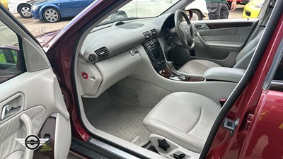 Lot 550 - 2001 MERCEDES C320 ELEGANCE AUTO