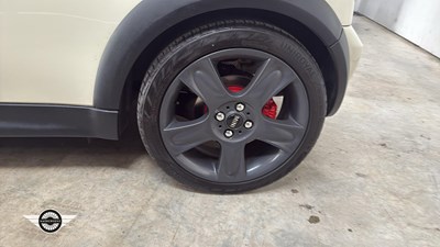 Lot 700 - 2005 MINI MINI COOPER S