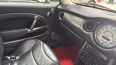 Lot 700 - 2005 MINI MINI COOPER S