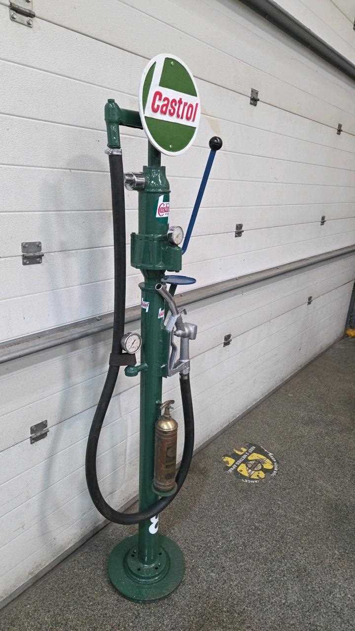 Lot 375 - VINTAGE STYLE CASTROL PUMP
