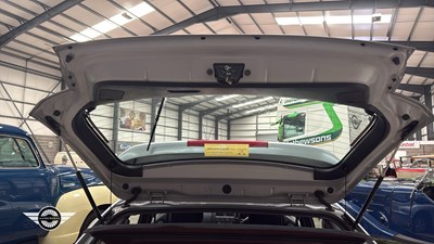 Lot 762 - 1999 NISSAN ALMERA AMBITION