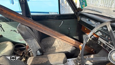 Lot 796 - 1966 FORD CORTINA DE LUXE