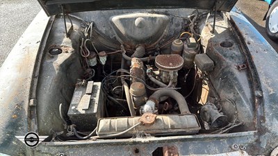 Lot 796 - 1966 FORD CORTINA DE LUXE