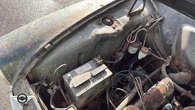 Lot 796 - 1966 FORD CORTINA DE LUXE
