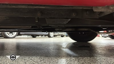 Lot 830 - 1961 DAIMLER SP 250