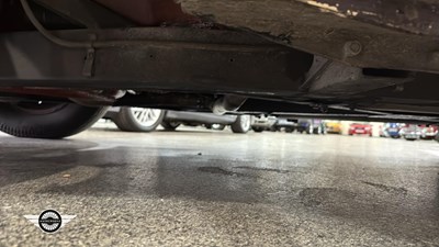 Lot 830 - 1961 DAIMLER SP 250