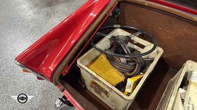 Lot 830 - 1961 DAIMLER SP 250