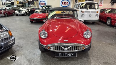 Lot 830 - 1961 DAIMLER SP 250
