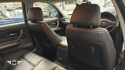 Lot 614 - 2007 BMW 330I SE TOURING AUTO