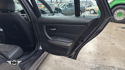 Lot 614 - 2007 BMW 330I SE TOURING AUTO