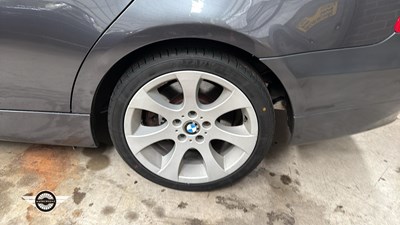 Lot 614 - 2007 BMW 330I SE TOURING AUTO