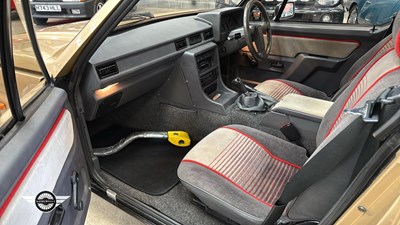 Lot 494 - 1987 RELIANT SCIMITAR SS1