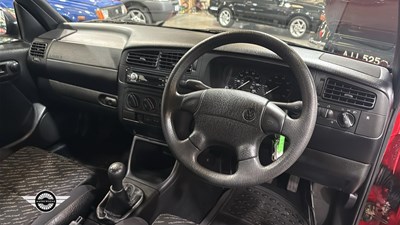 Lot 582 - 1998 VOLKSWAGEN GOLF CABRIOLET