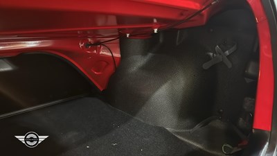 Lot 582 - 1998 VOLKSWAGEN GOLF CABRIOLET