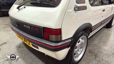 Lot 812 - 1993 PEUGEOT 205 GTI