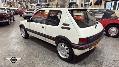 Lot 812 - 1993 PEUGEOT 205 GTI