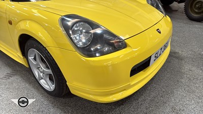 Lot 340 - 2001 TOYOTA MR2 ROADSTER VVTI