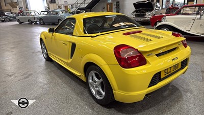 Lot 340 - 2001 TOYOTA MR2 ROADSTER VVTI