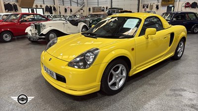 Lot 340 - 2001 TOYOTA MR2 ROADSTER VVTI