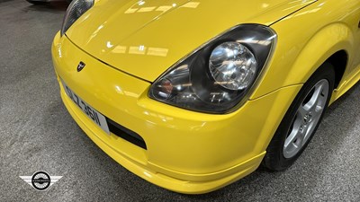 Lot 340 - 2001 TOYOTA MR2 ROADSTER VVTI