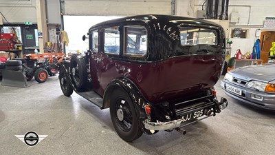 Lot 824 - 1933 VAUXHALL