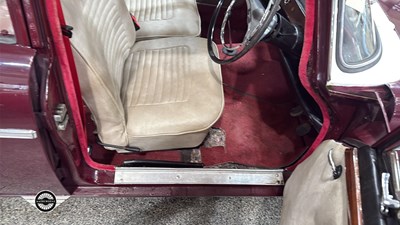 Lot 278 - 1966 SINGER VOGUE