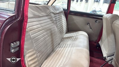 Lot 278 - 1966 SINGER VOGUE