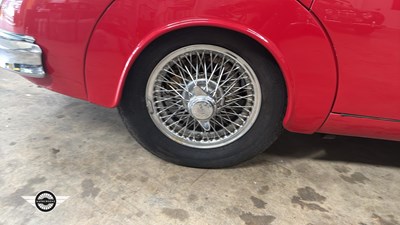 Lot 516 - 1966 JAGUAR 3.4/340