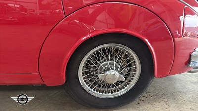 Lot 516 - 1966 JAGUAR 3.4/340