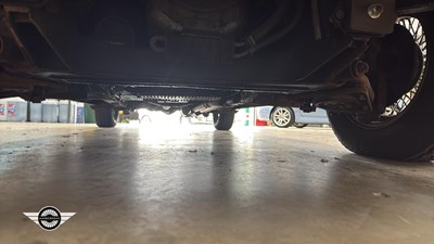 Lot 516 - 1966 JAGUAR 3.4/340