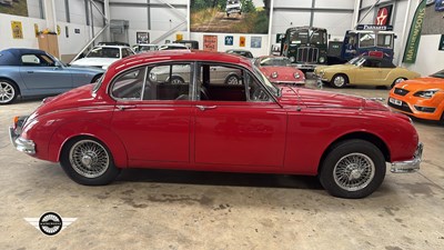 Lot 516 - 1966 JAGUAR 3.4/340