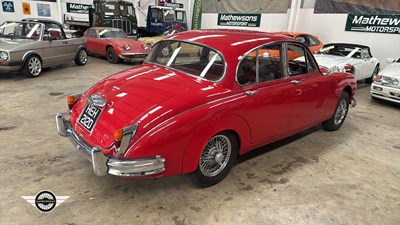 Lot 516 - 1966 JAGUAR 3.4/340