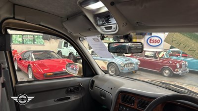 Lot 856 - 2002 LONDON TAXIS INT TXII SILVER AUTO