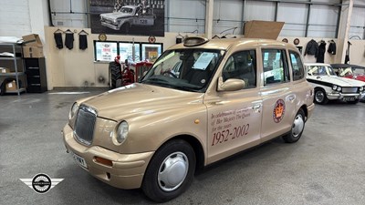 Lot 856 - 2002 LONDON TAXIS INT TXII SILVER AUTO