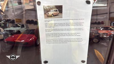 Lot 856 - 2002 LONDON TAXIS INT TXII SILVER AUTO