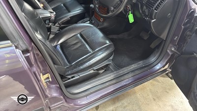 Lot 810 - 1996 VAUXHALL VECTRA CDX V6 AUTO