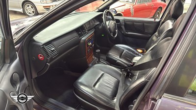 Lot 810 - 1996 VAUXHALL VECTRA CDX V6 AUTO